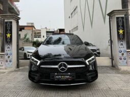 Mercedes Classe A 180d Premium AMG pieno