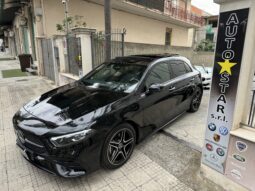 Mercedes Classe A 180d Premium AMG Night Edition pieno