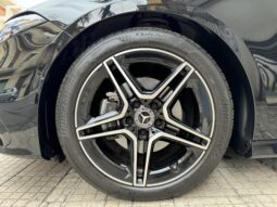 Mercedes Classe A 180d Premium AMG Night Edition pieno