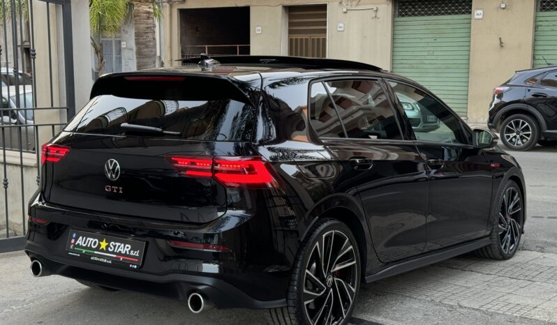 Volkswagen Golf 8 GTI 2.0 TSI pieno