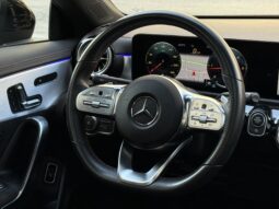 Mercedes CLA 200d Premium AMG Night Edition pieno