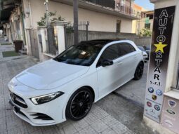 Mercedes Classe A 250 Premium AMG 224CV Night Edition pieno