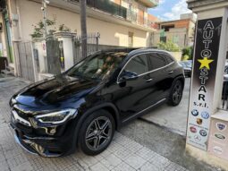 Mercedes GLA 200d 150CV Premium AMG pieno