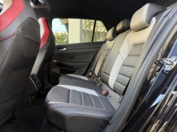 Volkswagen Golf 8 GTI 2.0 TSI pieno