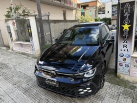 Volkswagen Golf 8 GTI 2.0 TSI