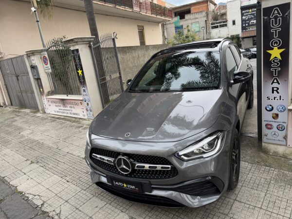 Mercedes-Benz GLA 220d 4Matic Premium AMG Night Edition