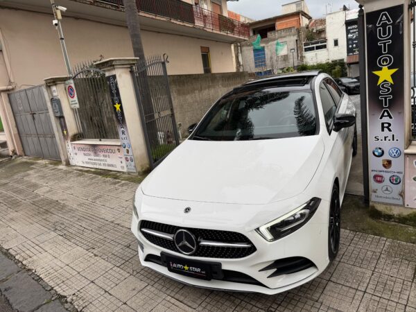 Mercedes-Benz Classe A 200d Premium AMG Night Edition